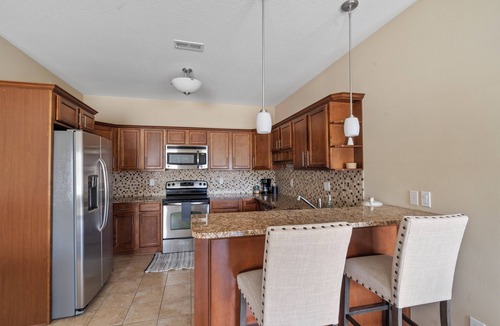 West Des Moines House | Spacious & Convenient Family Friendly 2.5 Bath Ground Floor Easy Access Kid Park