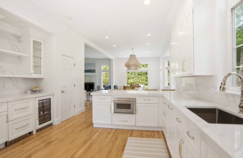 Northwest Harbor House | Spacious East Hampton Retreat Minutes Away from East Hampton Village,.