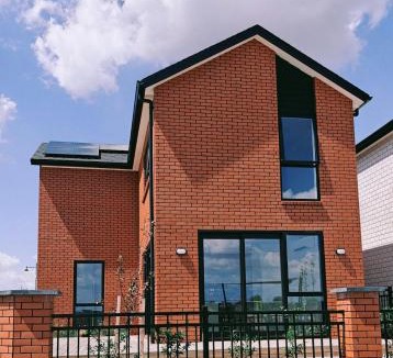 Cambridge Villa | Spacious Getaway in Cambridge - 4 Bedrooms House with 3 bathrooms