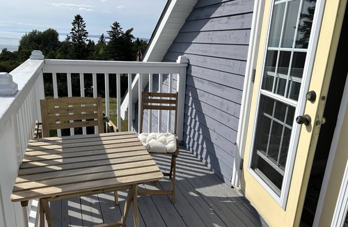 Hall's Harbour Apartment | Spacious suite with oceanview sunset balcony. Close beach, restaurant, harbour
