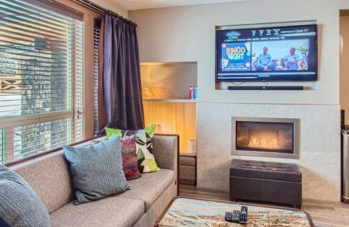 Big White Ski Resort Apartment | Stonegate Resort Unit B107