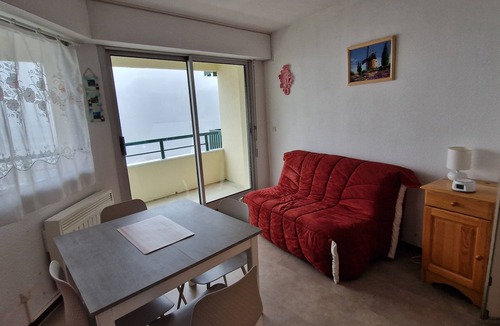 Eaux-Bonnes Apartment | Studio with mountain view (at Gourette ski resort)