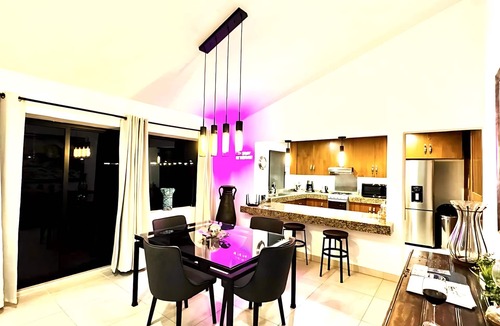 San Antonio Tlayacapan House | Stunning Ajijic Lake Chapala 2 Bdrm-AC-Bikes-Gym-Pickleball Court-Golf Cart