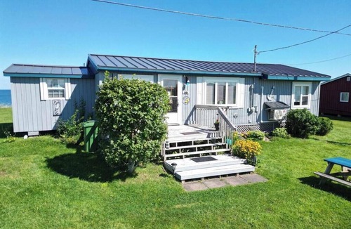Tatamagouche Cottage | Stunning Beachfront WEEKLY Rental, On Dazzling N.S. North Shore Sunset Trail!