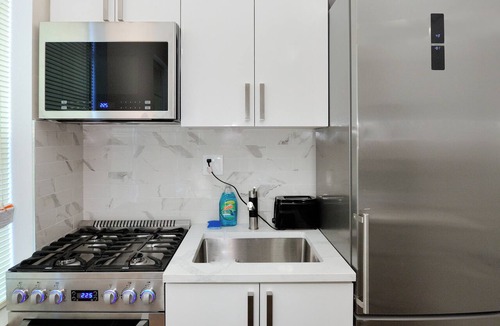 SoHo Apartment | Stylish City Escape in Greenwich Village!