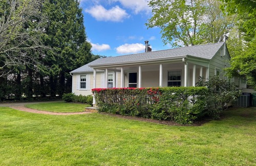 Village of East Hampton House | Stylish East Hampton Village Retreat- Heated Pool and Sauna, Steps to Village