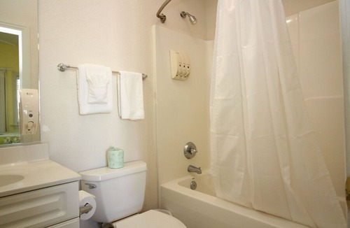 Bermuda Bay House | Sunny Daze at Bermuda Bay, Easy Access to the Beach & Clubhouse Amenities!