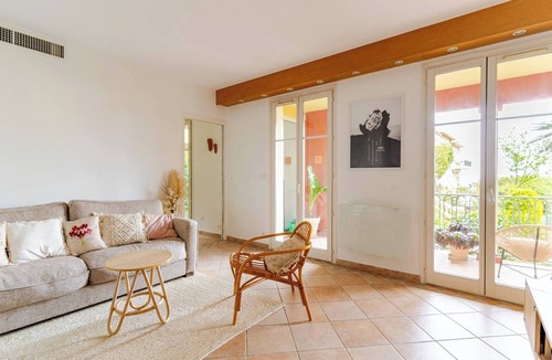 Saint-Jean-Cap-Ferrat Apartment | Superb flat with patio & terrace