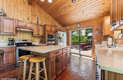 Bigfork Cabin | Swan Lake Chalet and Guest House
