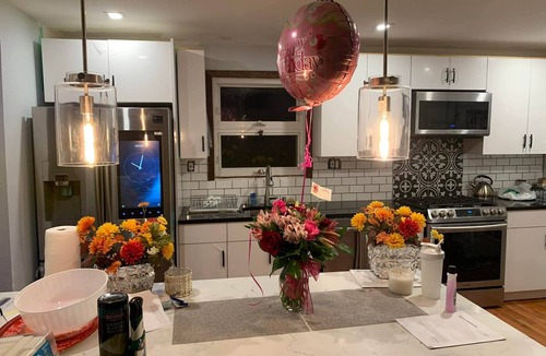 Nutley House | Terrific 3-bedroom house with AC 5 mins away from World Cup Stadium and mall