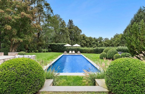 Bridgehampton House | The Beach Barn | 4 Bedroom, Pool, 6 min to beach