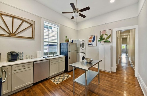 Seventh Ward House | The Big Blue House