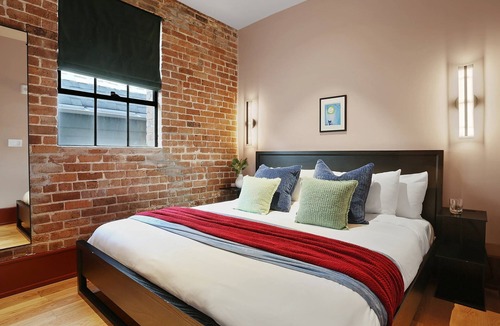 Faubourg Lafayette Hotel | The Gisele: 4BR/3BA for 8 | Pool + Streetcar Stop