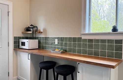 Baddeck Apartment | The Sidecar Studio at Bell’s Edge - Baddeck
