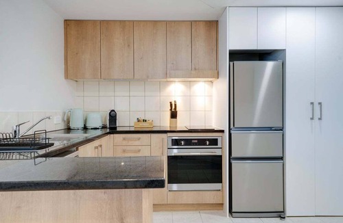 Takapuna Apartment | The Spencer on Byron, Central Takapuna Hot Tub & Gym
