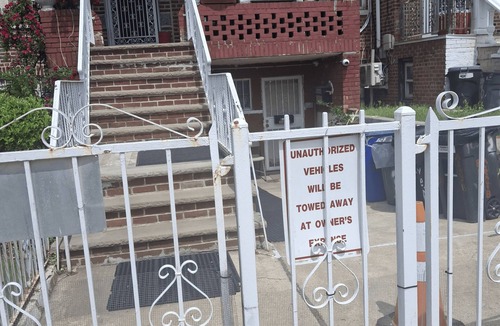East Flatbush Apartment | Tranquil 1-bedroom apartment share with AC in vibrant Brooklyn Near B8 Bus Stop