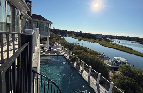 Tuckahoe House | US Open 2026 Cold Spring Point Southampton Estate
