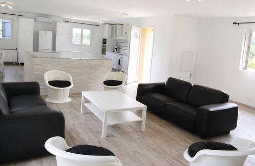 Les Baraques Villa | Villa D'architecte Avec Piscine Privée, Jolie vue sur les Collines de Grasse