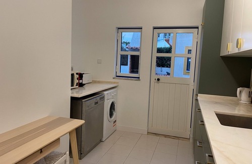 Ericeira Villa | Villa 'Da Lua' with Shared Pool, Wi-Fi and Air Conditioning