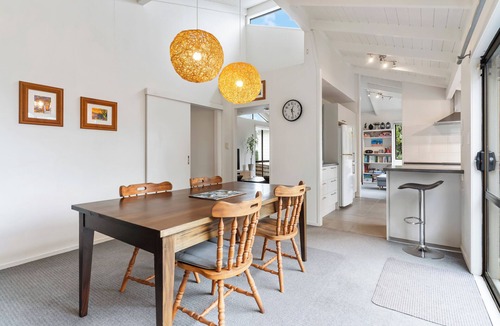 Torbay House | Waiake Family Retreat - Auckland Holiday Home