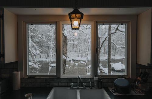 Upper Jay Cabin | Warner's Camp Riverfront Retreat: Cabins, Hot Tub, Saunas, Swimming Hole