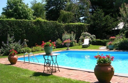 Water Mill House | Water Mill S. English Country Home with Fabulous Gardens,Pool,Dock, min.to Beach