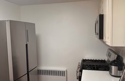 North Bergen Apartment | Welcoming 2-bedroom apartment in North Bergen 30 minutes away from NYC