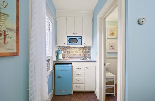 Westbrook Center Bed & Breakfast | Westbrook Inn B&B