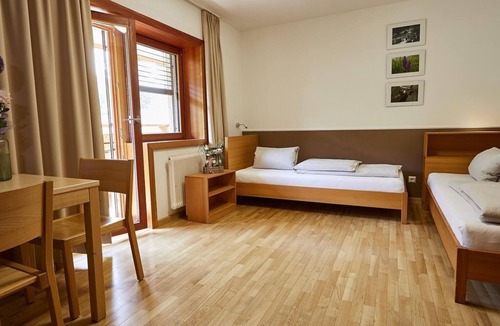 Ossiach House | Zweibettzimmer - Forstliche Ausbildungsstätte Ossiach