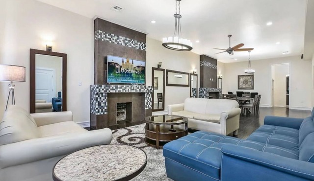 20% OFF Monthly | 10% OFF Weekly-Carondelet Street Modern Suites