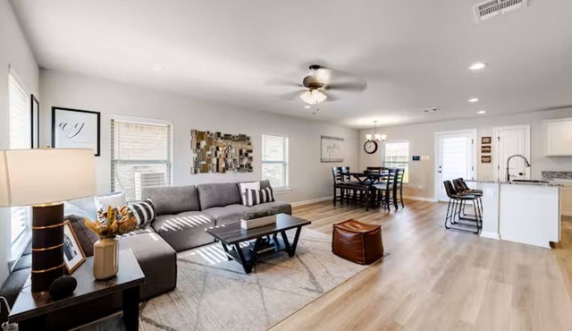 3-bedroom house in serene Denham Springs with AC