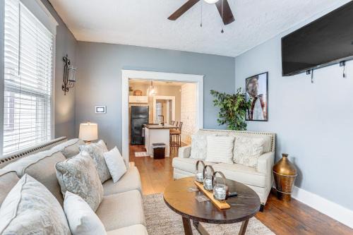 3 Mi to French Quarter: Retreat w/BBQ, Yard