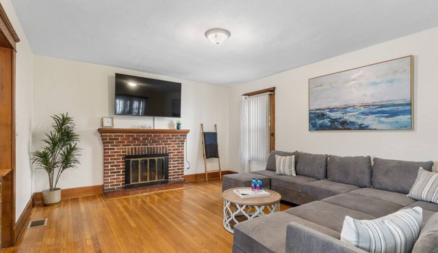 3BR Gem, 10 min to Yale, walk to Tweed