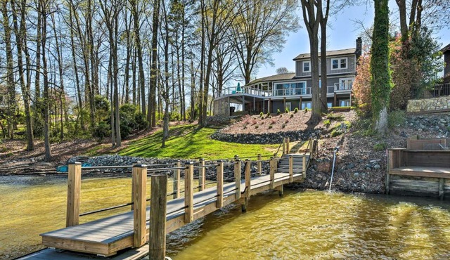 4BR Riviera Paradise with Private Dock!