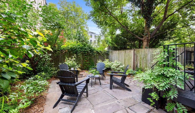 Adelphi Manor | 5BR Ft Greene w/Patio & Porch