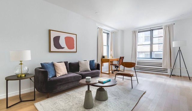 Amazing Midtown 2BR w/Gym & Doorman, nr Grand Central, by Blueground