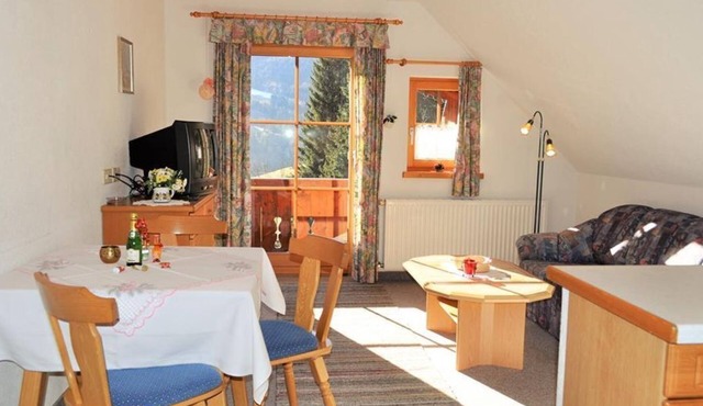 Appartement 2 - Ferienwohnungen Foditsch