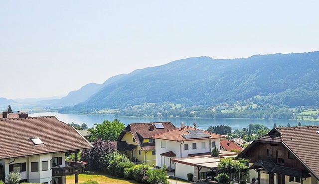Beautiful apartment in villa for 6 guests with WIFI, TV, terrace and pets allowed