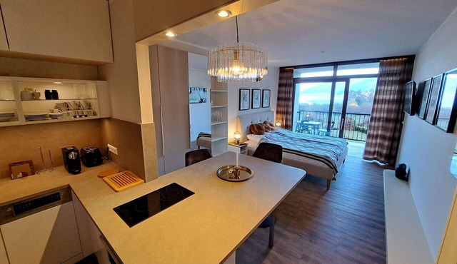 Beautiful apartment for 2 guests with WIFI, TV and balcony