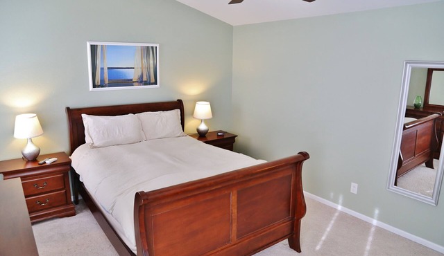 Beautiful Home Near Uptown and South Park Mall
