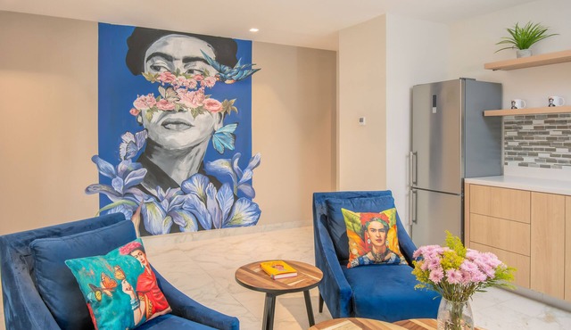 Brand New Artistic 1 bedroom condo with 360 views