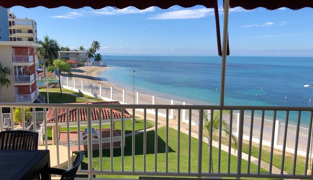Casa D'mar 4 bdr beachfront penthouse Cabo Rojo