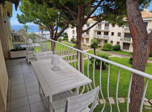 Centre ville de St Jean Cap Ferrat