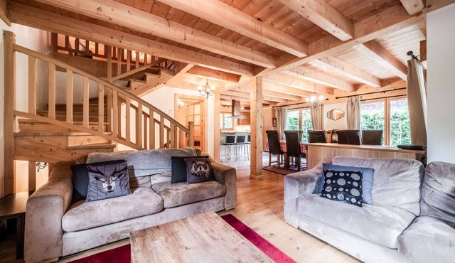 Chalet Evelyn: Nice chalet 550 meters from pistes
