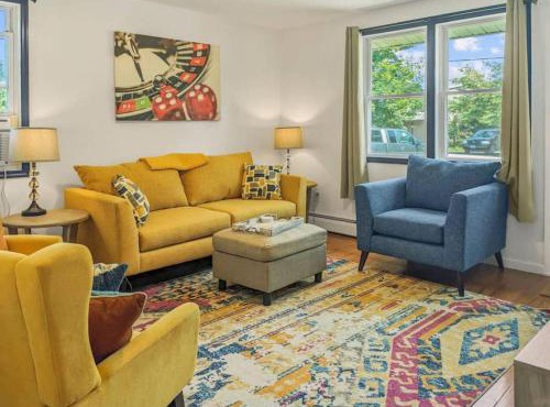 Charming Duplex4Min to Mohegan18Min to Foxwoods