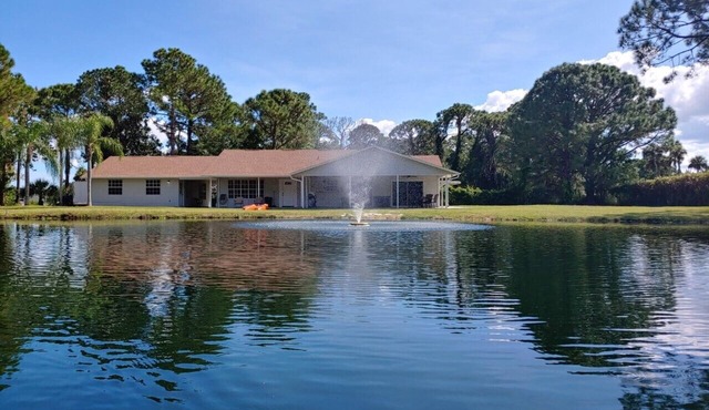 Chase Hammock Lake House