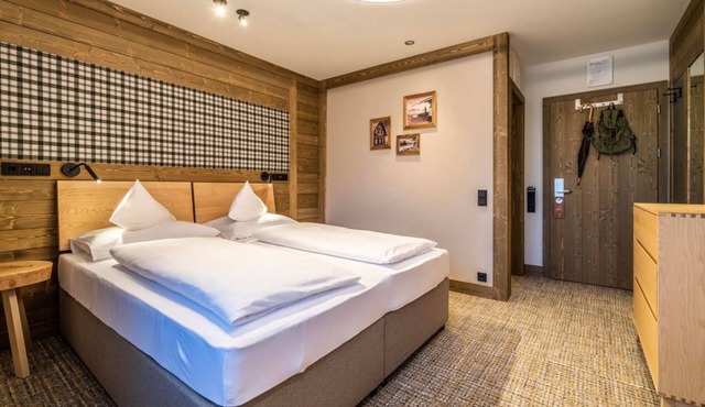 Classic Doppelzimmer, Dusche, WC - Hotel OTP Birkenhof
