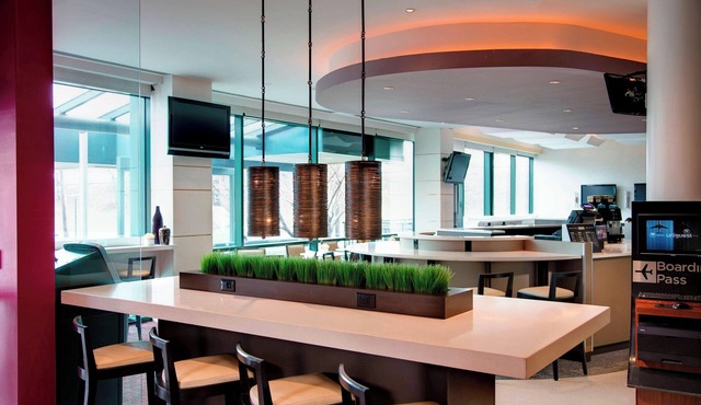 Courtyard by Marriott New York JFK Airport
