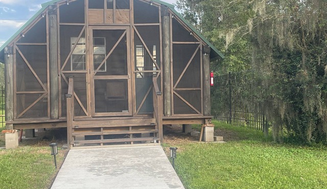 Cozy cabin in nice Marrero with WiFi, AC Cabin 5