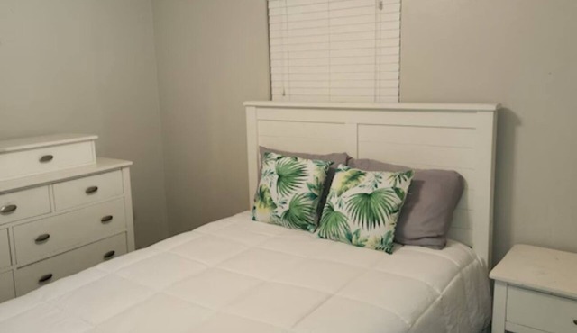 Cozy, Charming, Convenient Escape, Near LSU